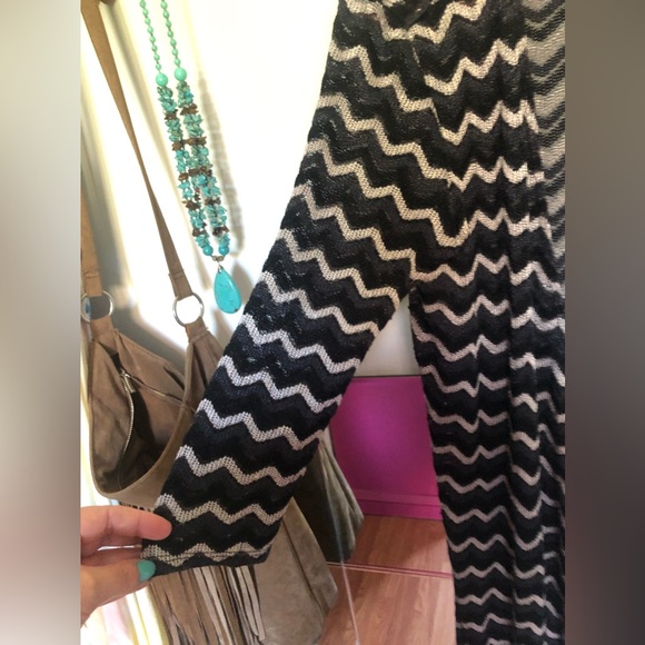 Grey & black duster/ cardigan - Picture 2 of 6